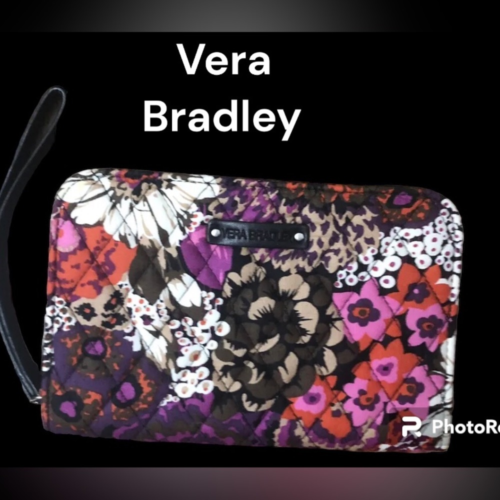 Vera Bradley Zip Around Wristlet
